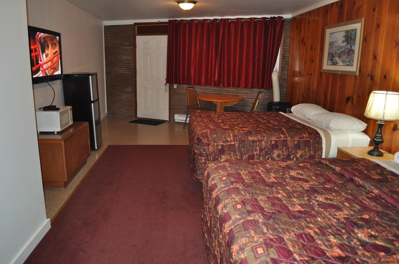 Golden Lion Motel Raymond Exteriör bild